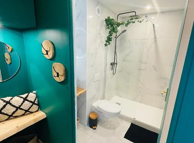 Gare A 3 Min A Pied De La Gare