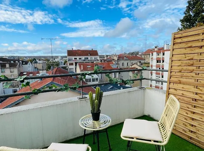 Gare A 3 Min A Pied De La Gare דירה נאנסי